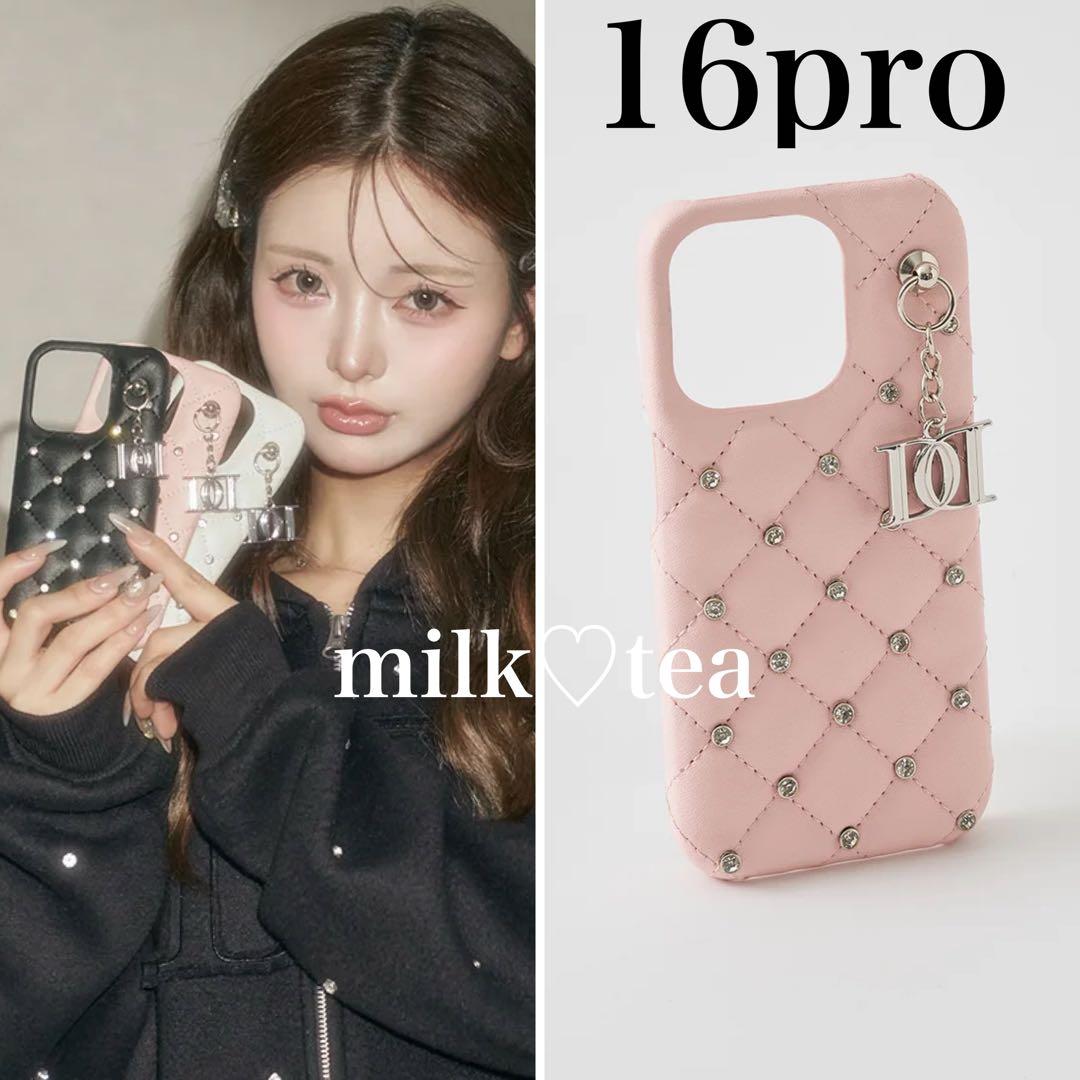 キルティングビジューDDチャームiPhoneケース 16pro ピンク