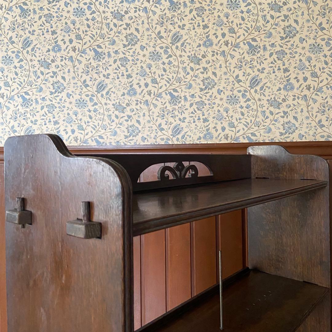 アンティーク　古い本棚　レトロ　楔棚　オープンラック　くさび棚　本止め棒付き