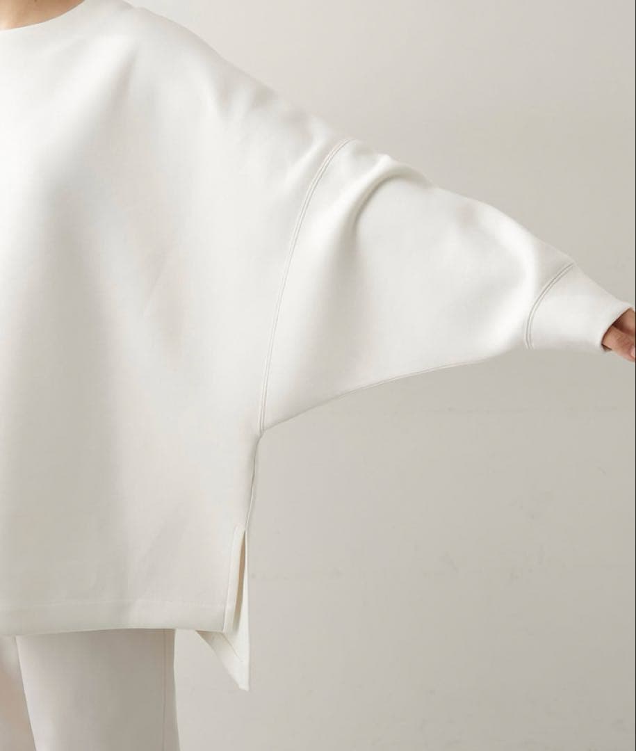 ウィムガゼット　whim gazette ダンボールプルオーバー