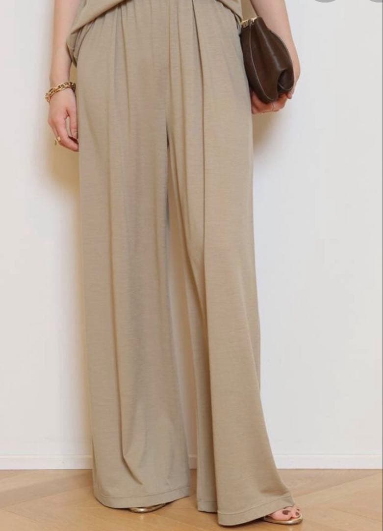 25年⭐︎極美品ドゥーズィエムクラス　Prime wool jersey パンツ