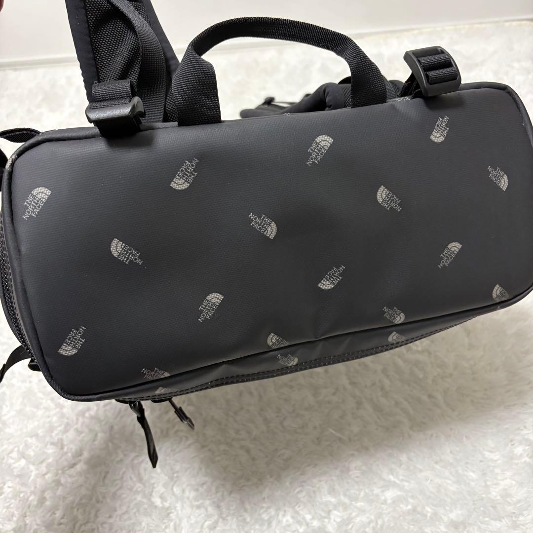 希少　美品　ノースフェイス　ヒューズボックス2 トスロゴプリント　TP　30L