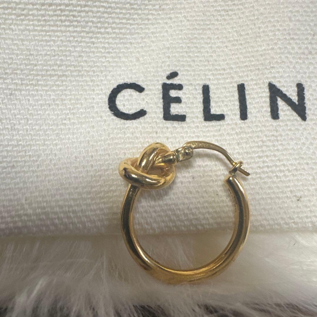 本日のみ値下げ中　CÉLINE ゴールドトーンリング オリジナルポーチ付き
