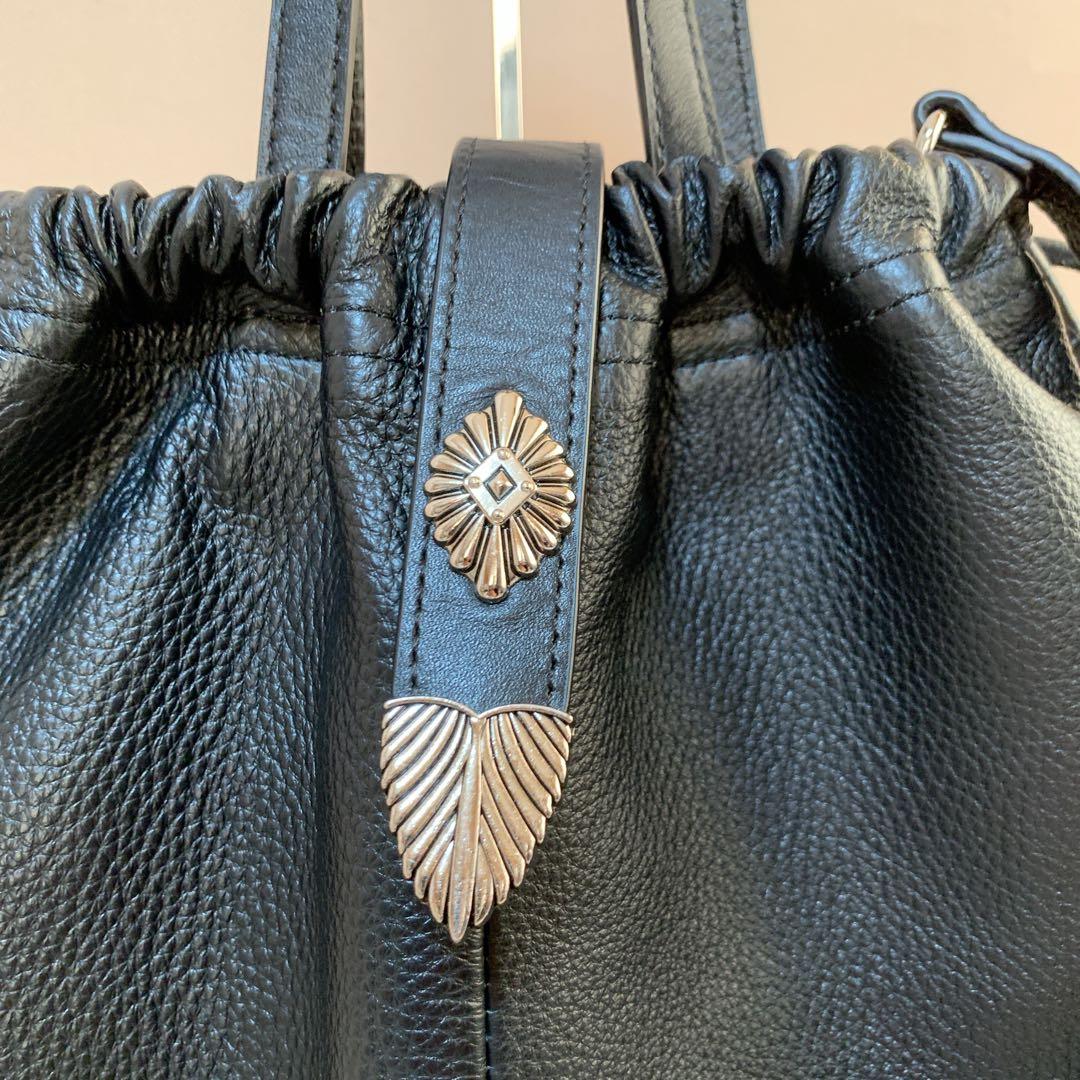 ear PAPILLONNER バックル巾着ショルダーバッグ　Lサイズ 黒