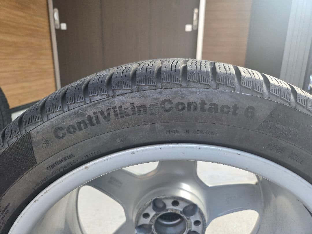 【美品】W218 ベンツ スタッドレスタイヤ・ホイールセット CLS