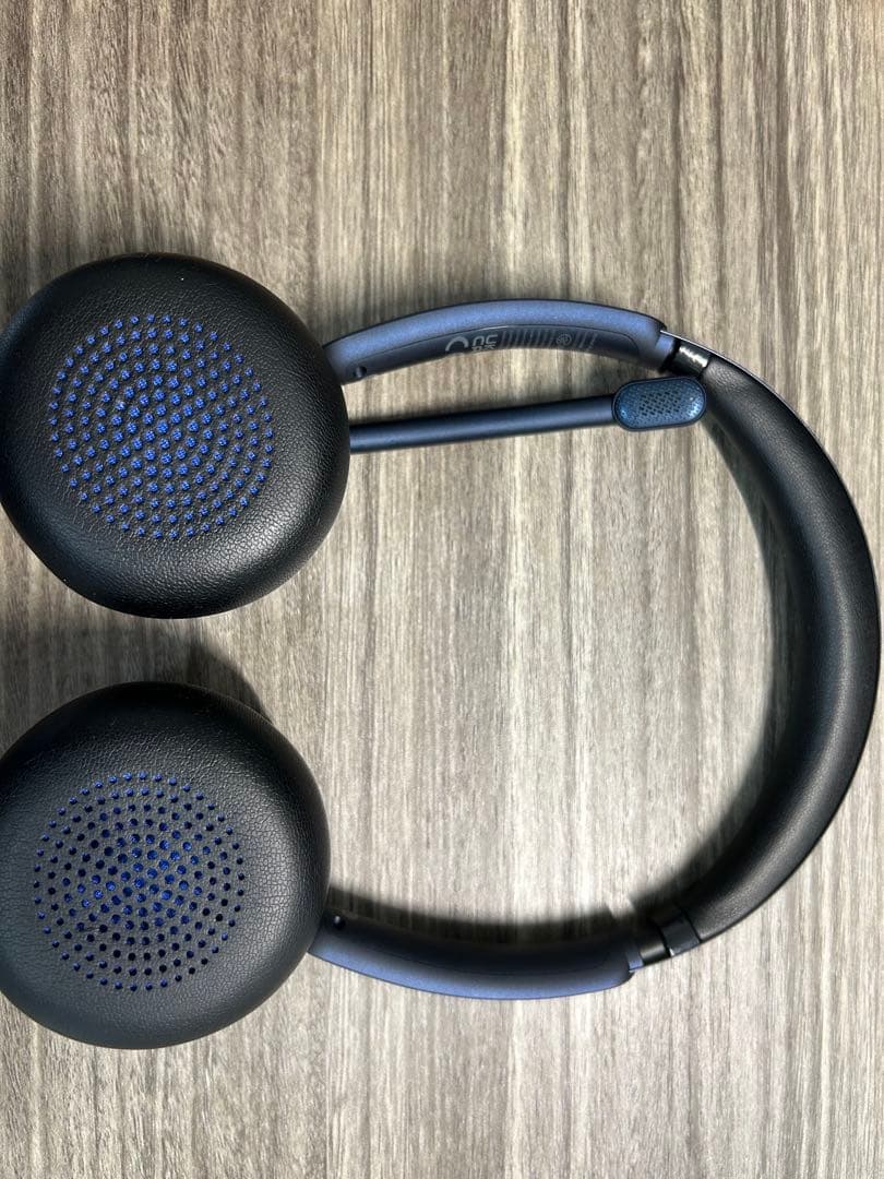 Anker PowerConf H700（ワイヤレスヘッドセット）