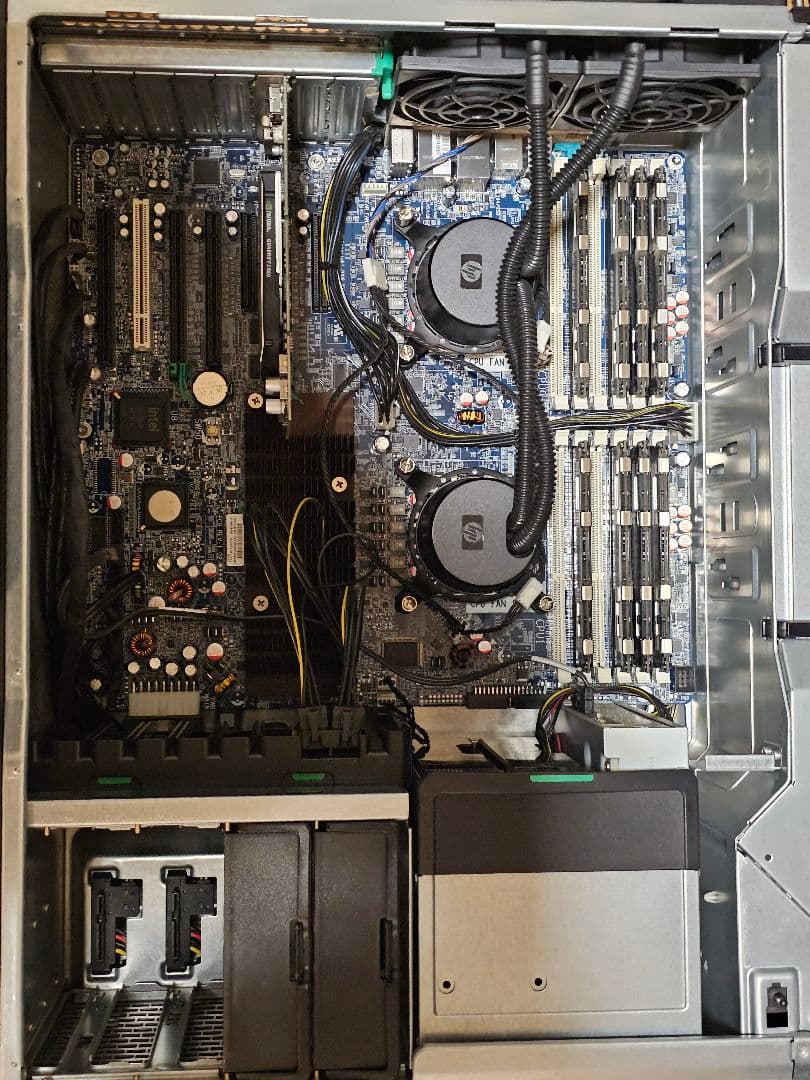 HP Z800 Workstation　Dual Xeon メモリ32GB 動作