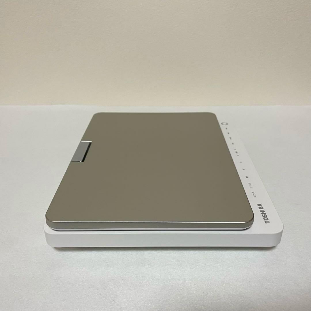 TOSHIBA ポータブルブルーレイディスクプレイヤー SD-BP900S