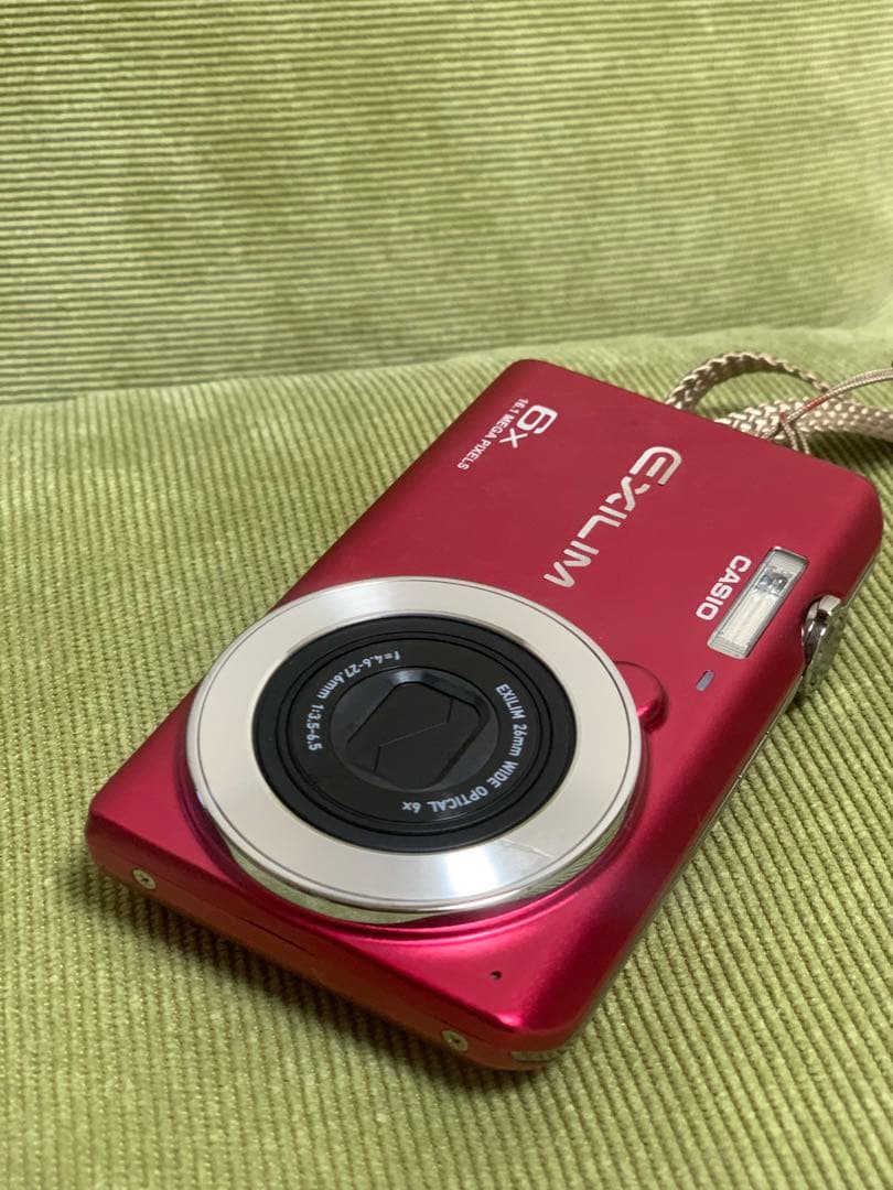 カシオ EXILIM EX-Z900