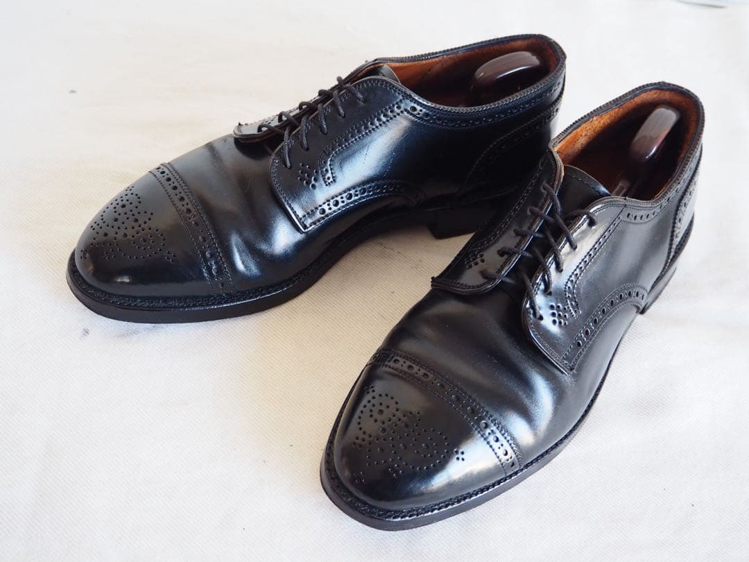 靴 Alden 2146 Cordovan Medallion Cap Bluche