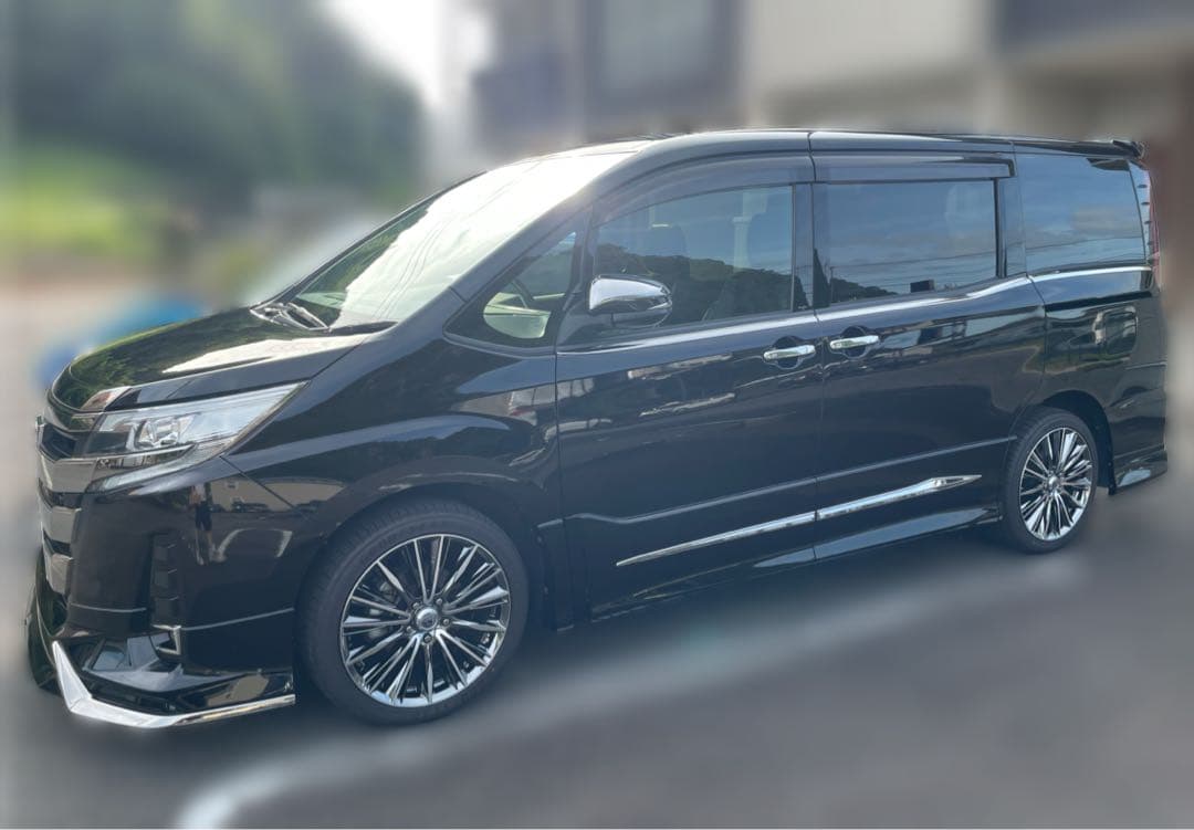 ③ レイズ ベルサス ストラテジーア ヴォウジェ ノア ヴォクシー エスクァイア