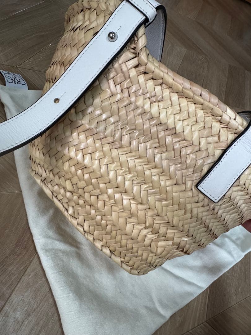 LOEWE ストローかごバッグ