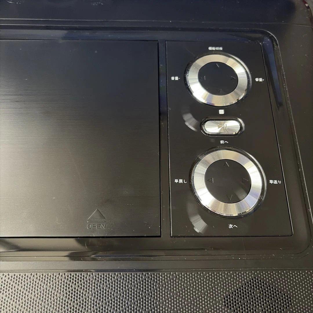 16型　ポータブル　 DVD プレーヤー　レボリューション