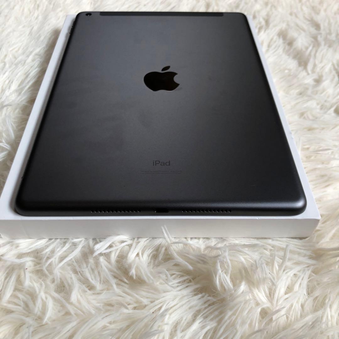 【即購入OK】iPad 第8世代 セルラーモデル【極美品】 #77 【付属品】