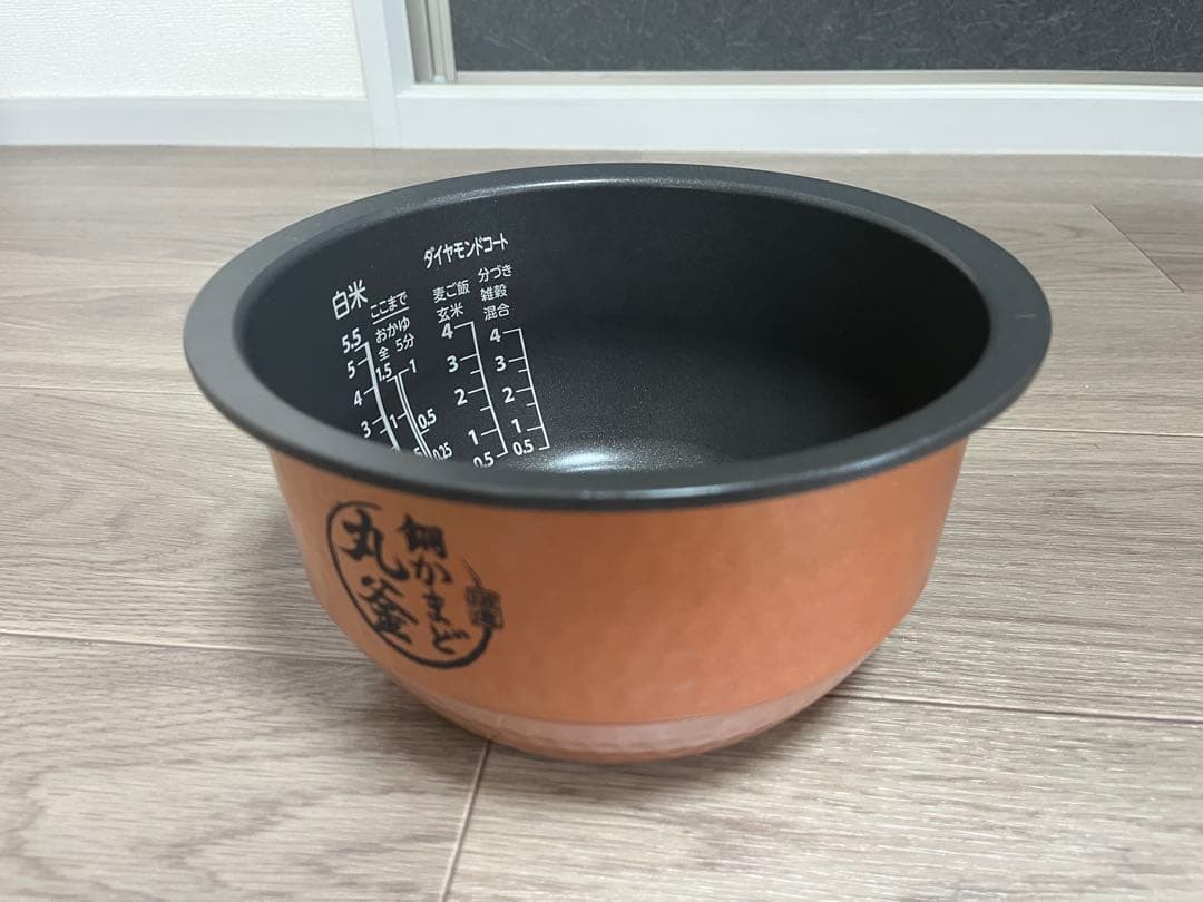 TOSHIBA RC-10VRV IH炊飯器 匠炊き 5.5合 2023年製