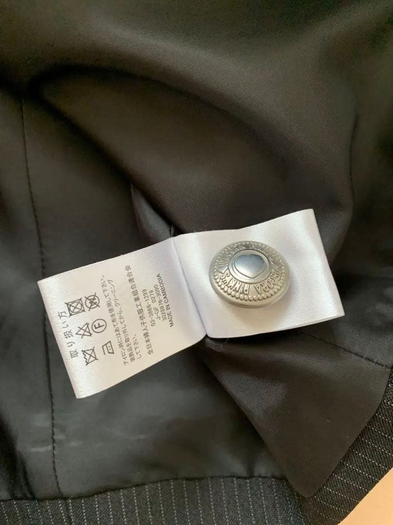 150cm キュロット スーツ グレーストライプスーツ（ブローチ付き）