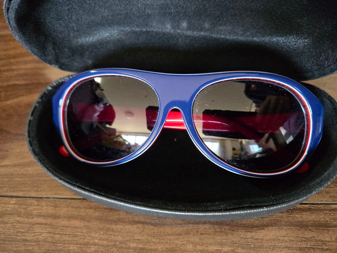 キムタク着用 TMT トリコロール サングラス 黒レンズ ケース付き アーカイブ