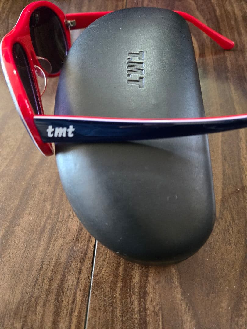 キムタク着用 TMT トリコロール サングラス 黒レンズ ケース付き アーカイブ