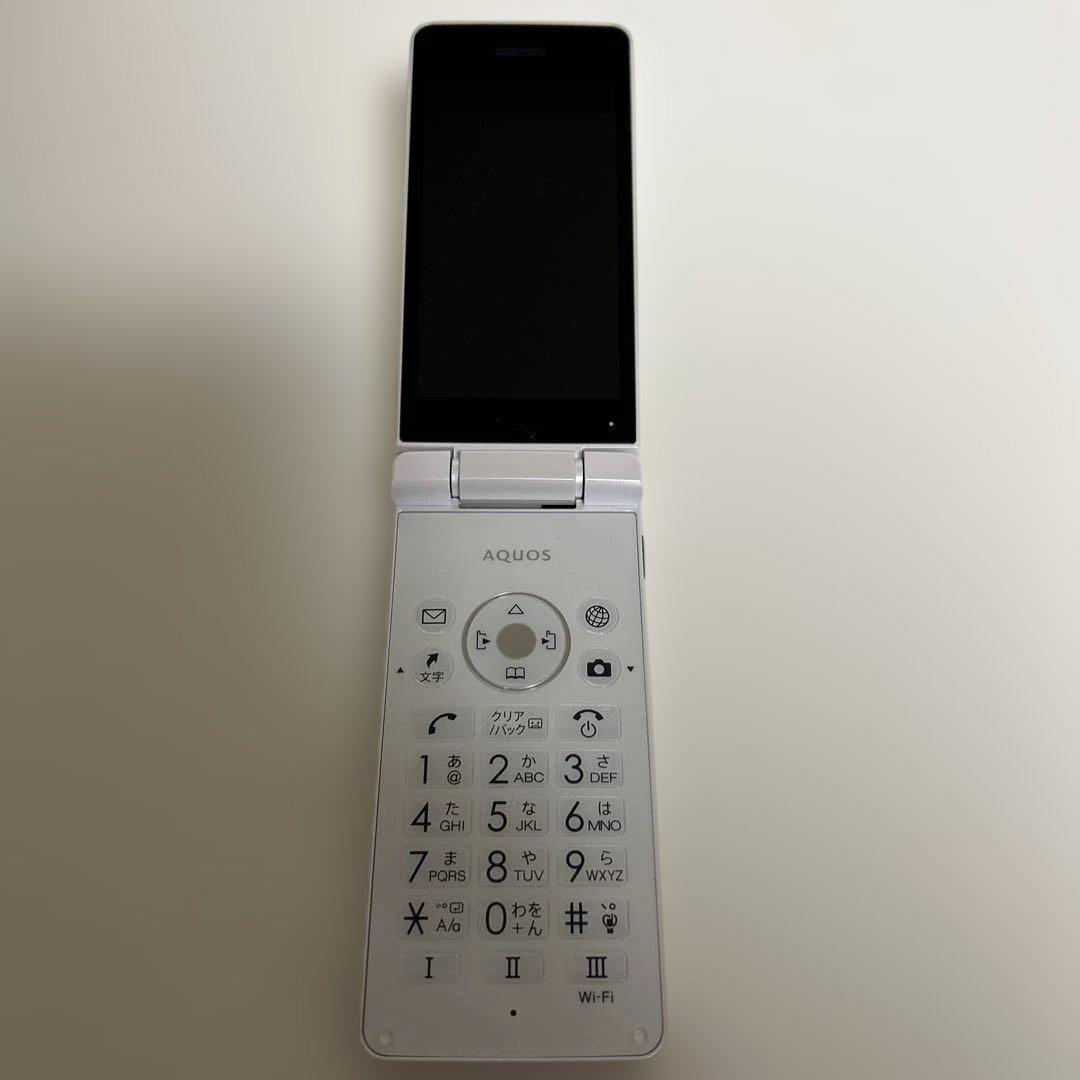 ソフトバンク AQUOS ケータイ4 (A205SH、白)