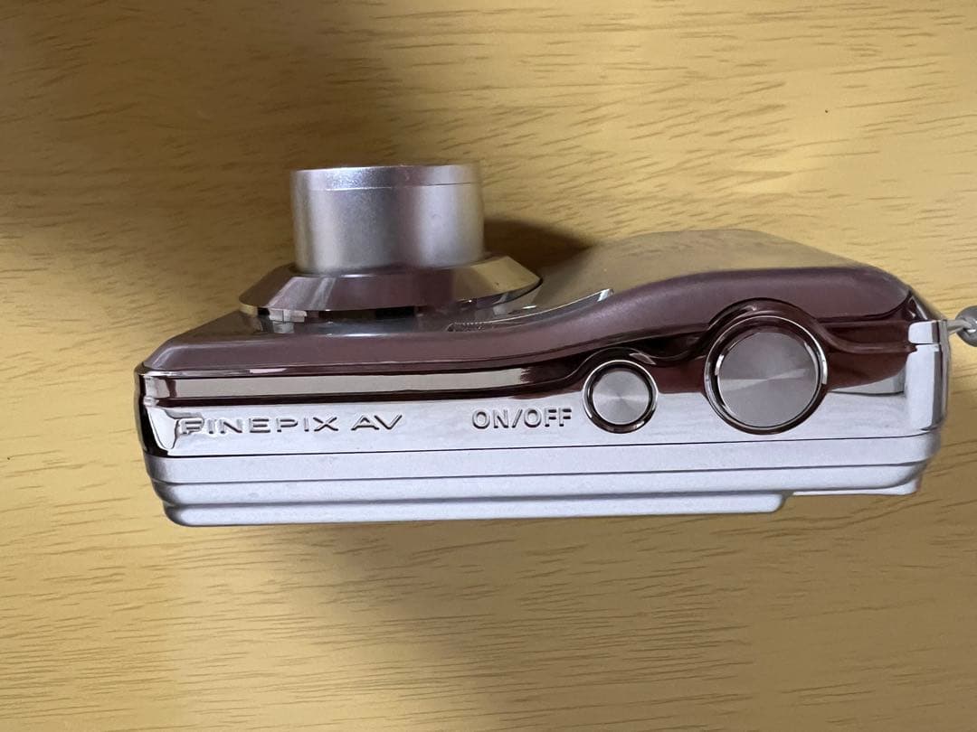 【美品】FUJIFILM FinePix AV230 デジタルカメラ シルバー