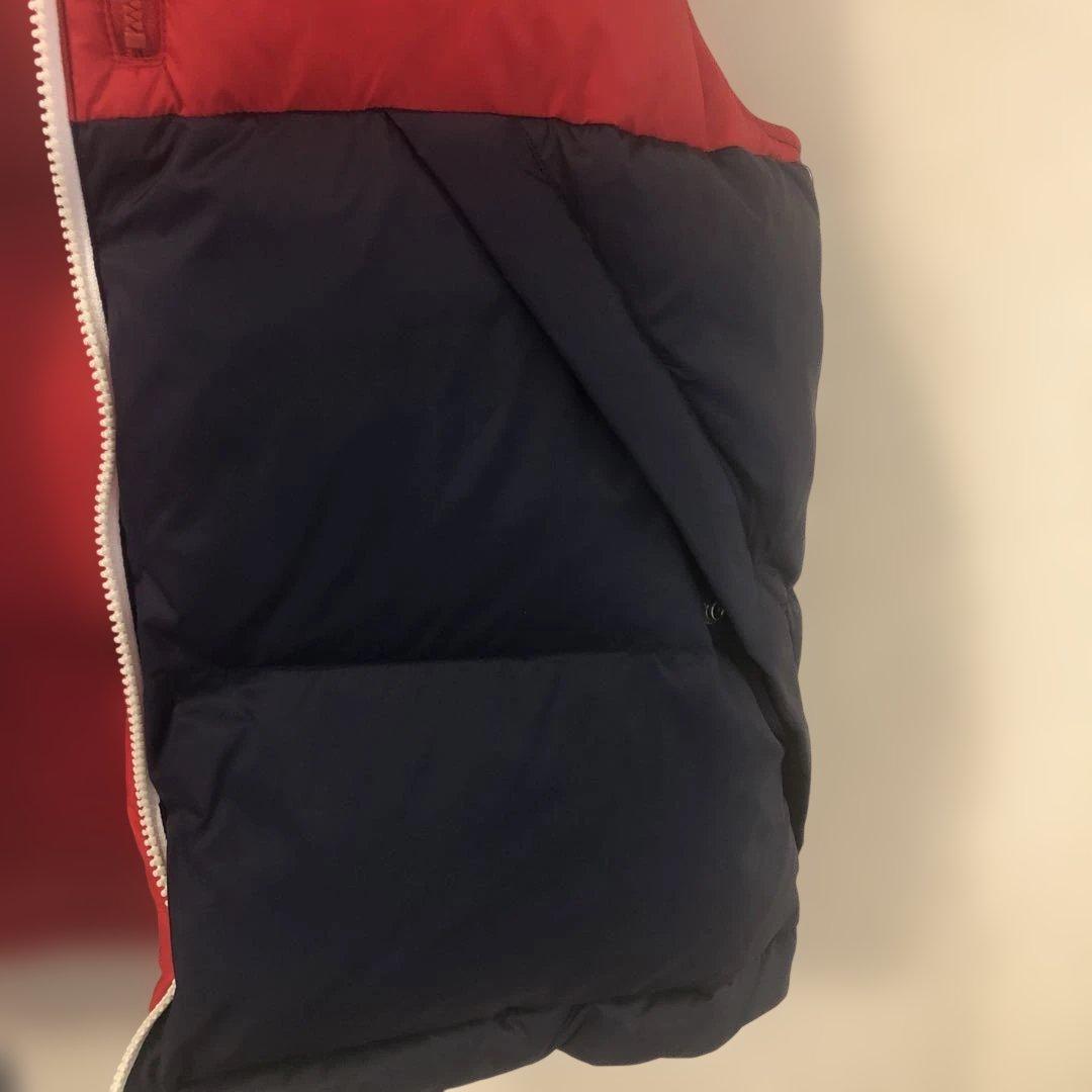   リバーシブルダウンベスト