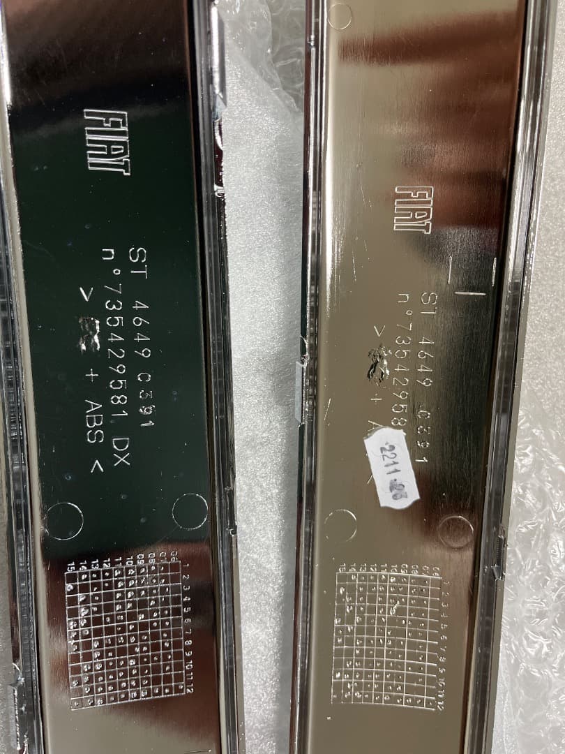 フィアット500 フロントバンパーモール