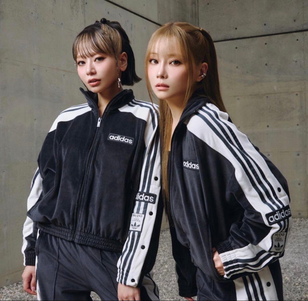 早い者勝ちadidas アディダス　アウター　W ADIBREAK VELOUR