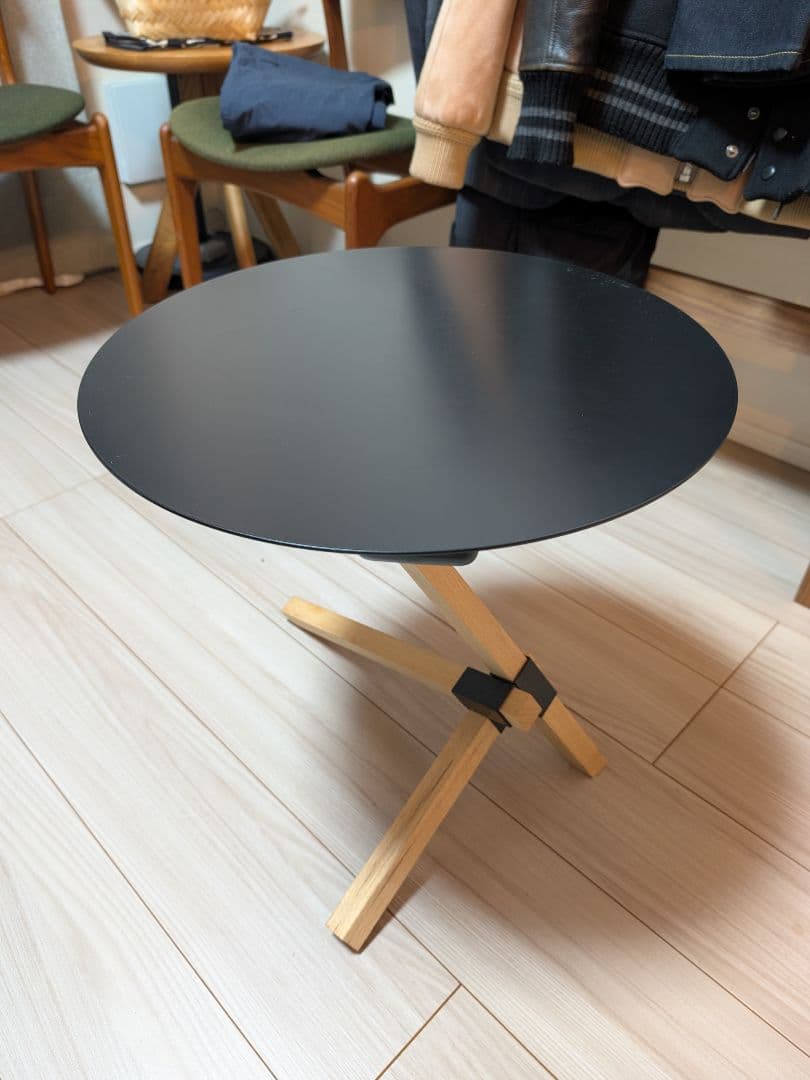 サイドテーブル・ナイトテーブル・ローテーブル DUenDe.TRE side table