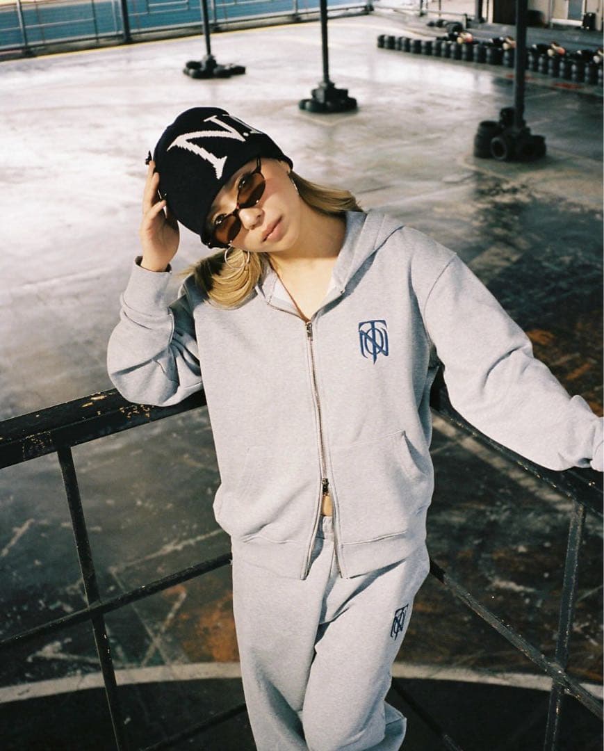 N.I.T.O. 黒 ニット帽・ビーニー keiju zeepツアー