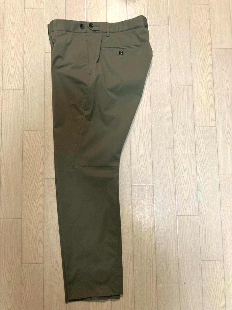 デサントスタイリッシュストレッチスーツ