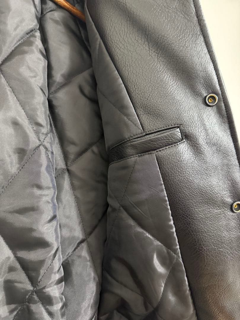 【NAUTICA】オールレザー スタジャン Lサイズ