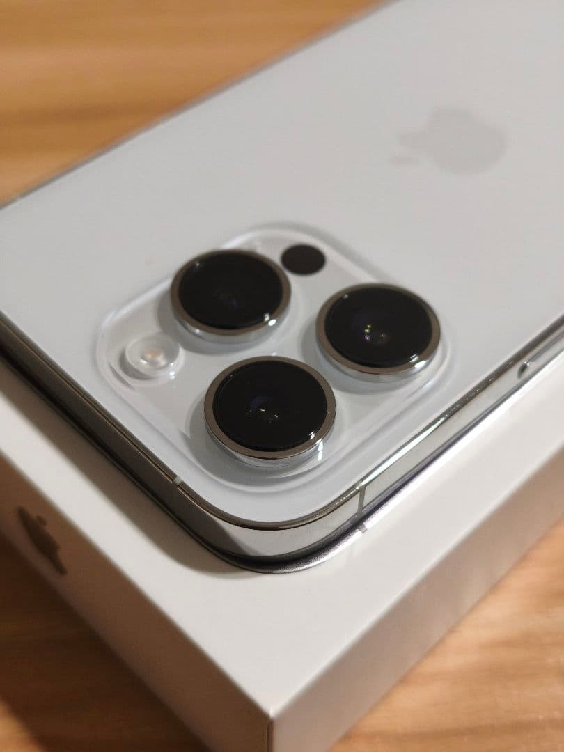 Apple iPhone 14 Pro 256g シルバー