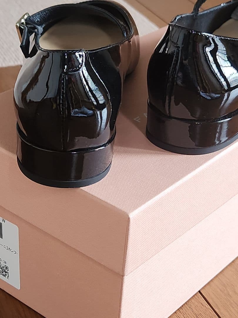 ファビオ ルスコーニ カンフーパンプス