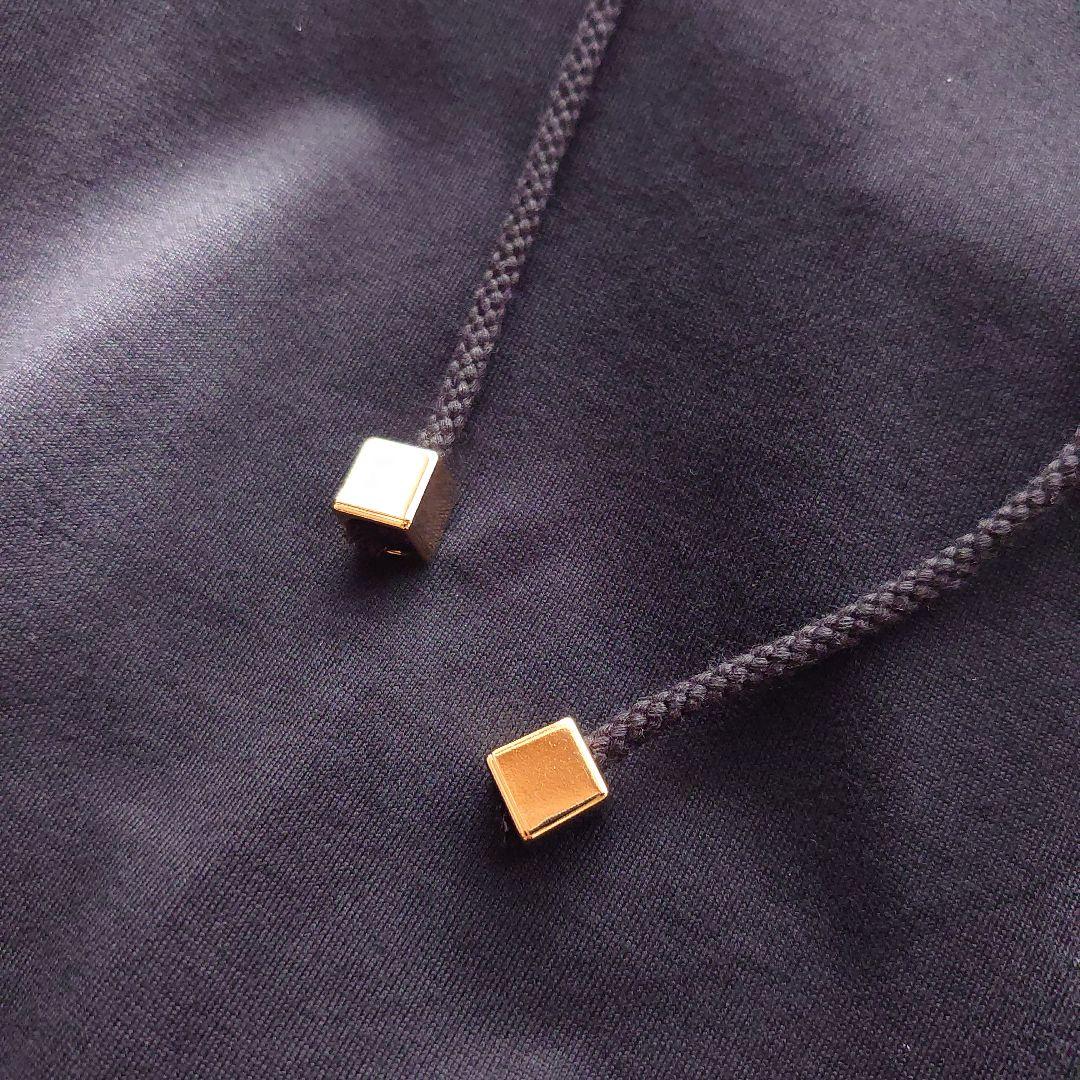 2023 タグ付 DUAL VIEW ロングワンピース フード フレア 40 L