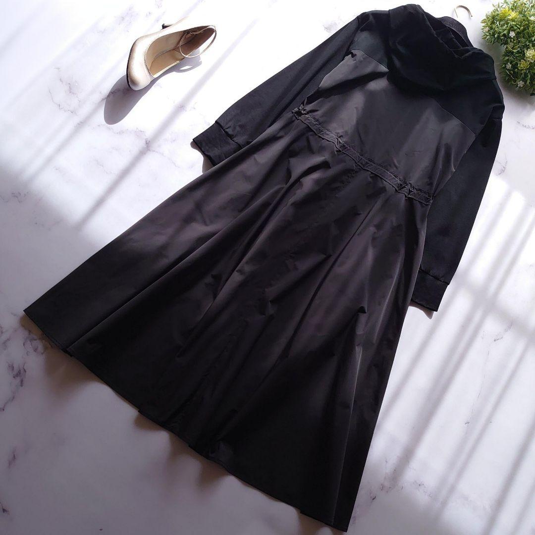 2023 タグ付 DUAL VIEW ロングワンピース フード フレア 40 L