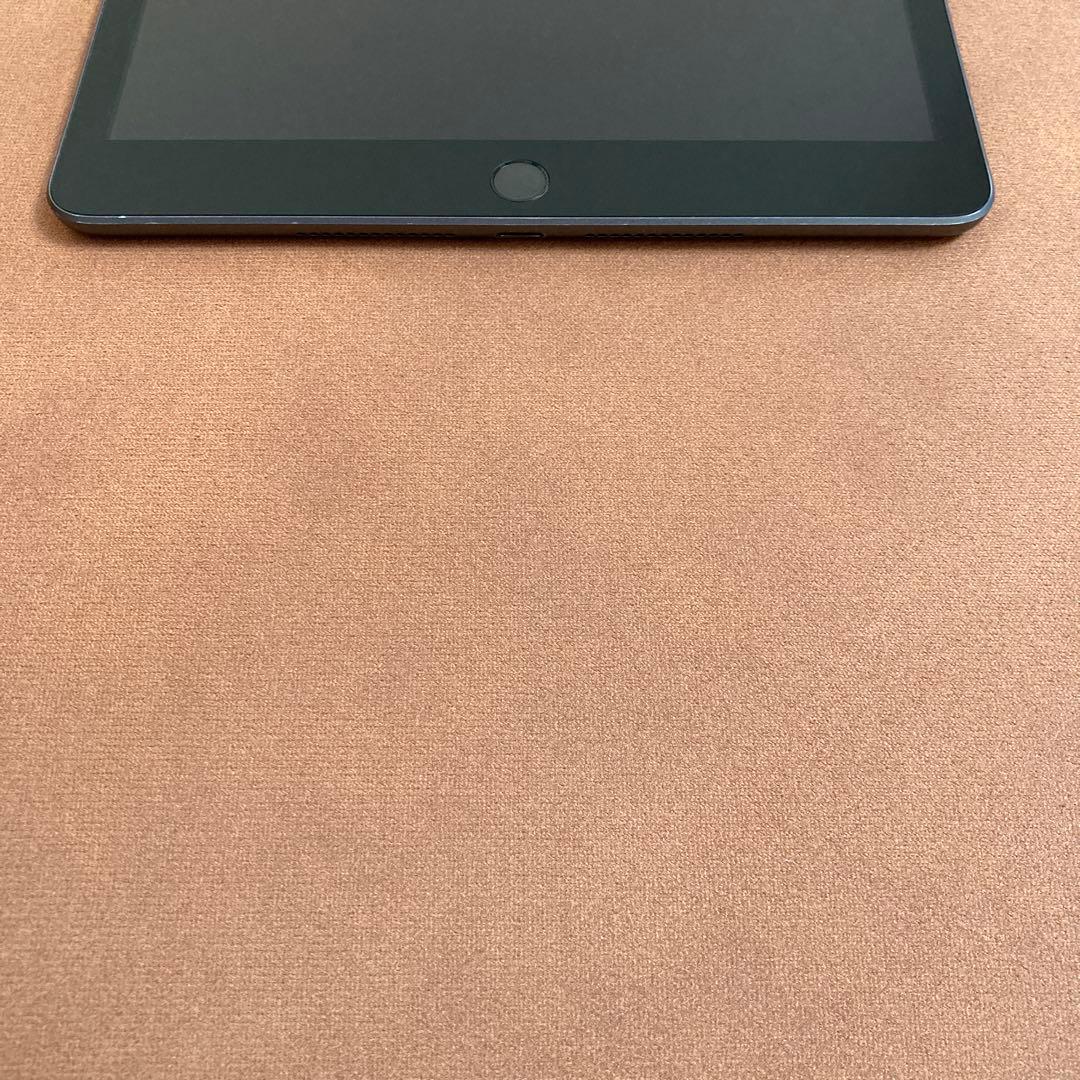 270【早い者勝ち】iPad8 第8世代 32GB WIFIモデル☆