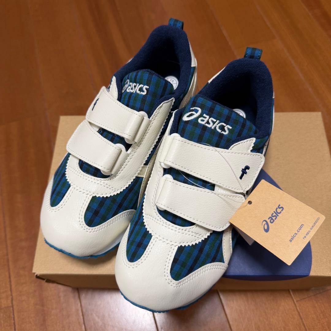 familiar　ファミリア　asics チェック柄 靴 新品　XB 20センチ