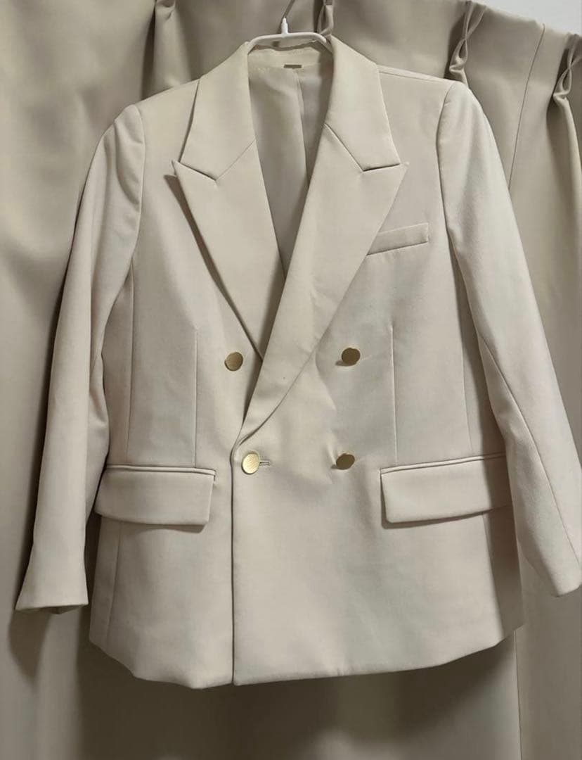 Mila Owen 金釦ダブルブレストブレザー アイボリー　0