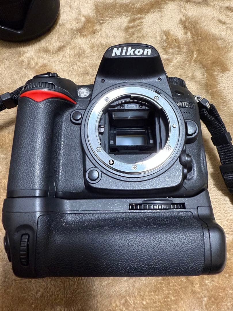 Nikon D7000一眼レフカメラ マイクロSDカード128GB付属