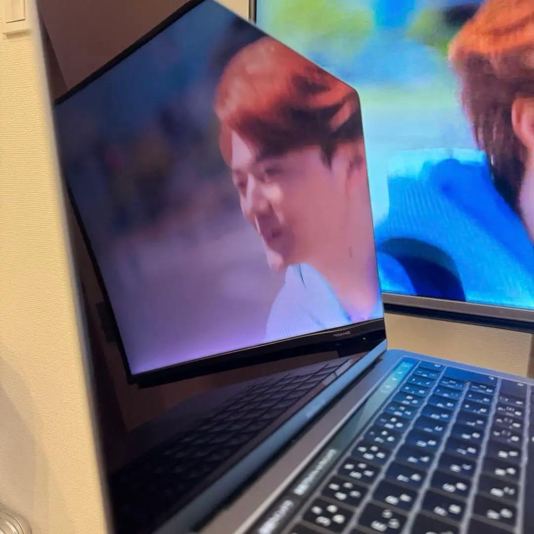 Apple MacBookPro 13インチ 256GB 2019 美品