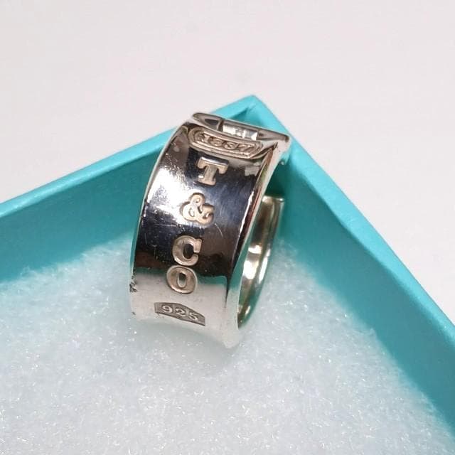 ティファニー 1837 ワイド ピアス フープ ナロー 925 シルバー 片耳