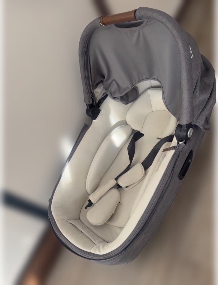 Nuna CARI next 新生児対応 キャリーコット