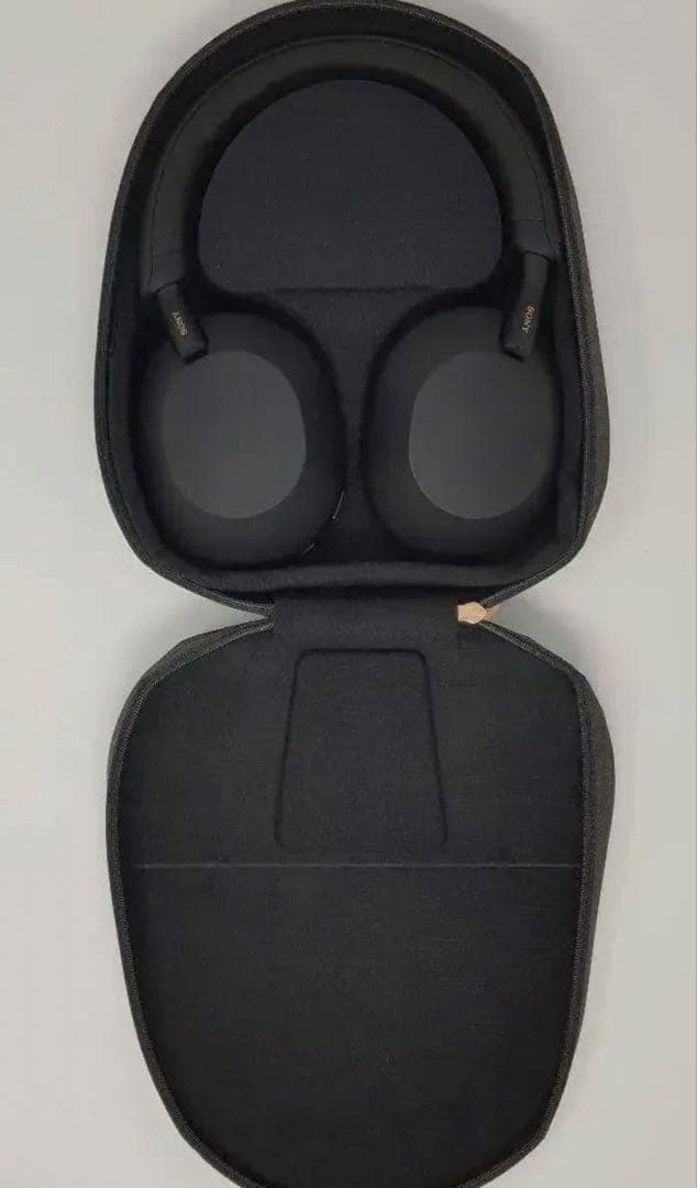 美品 SONY WH-1000XM5 ブラック ノイズキャンセリングヘッドホン