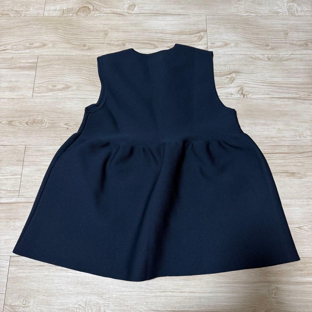 UNITEDARROWS ネイビー ニットベスト ボタン フリルデザイン