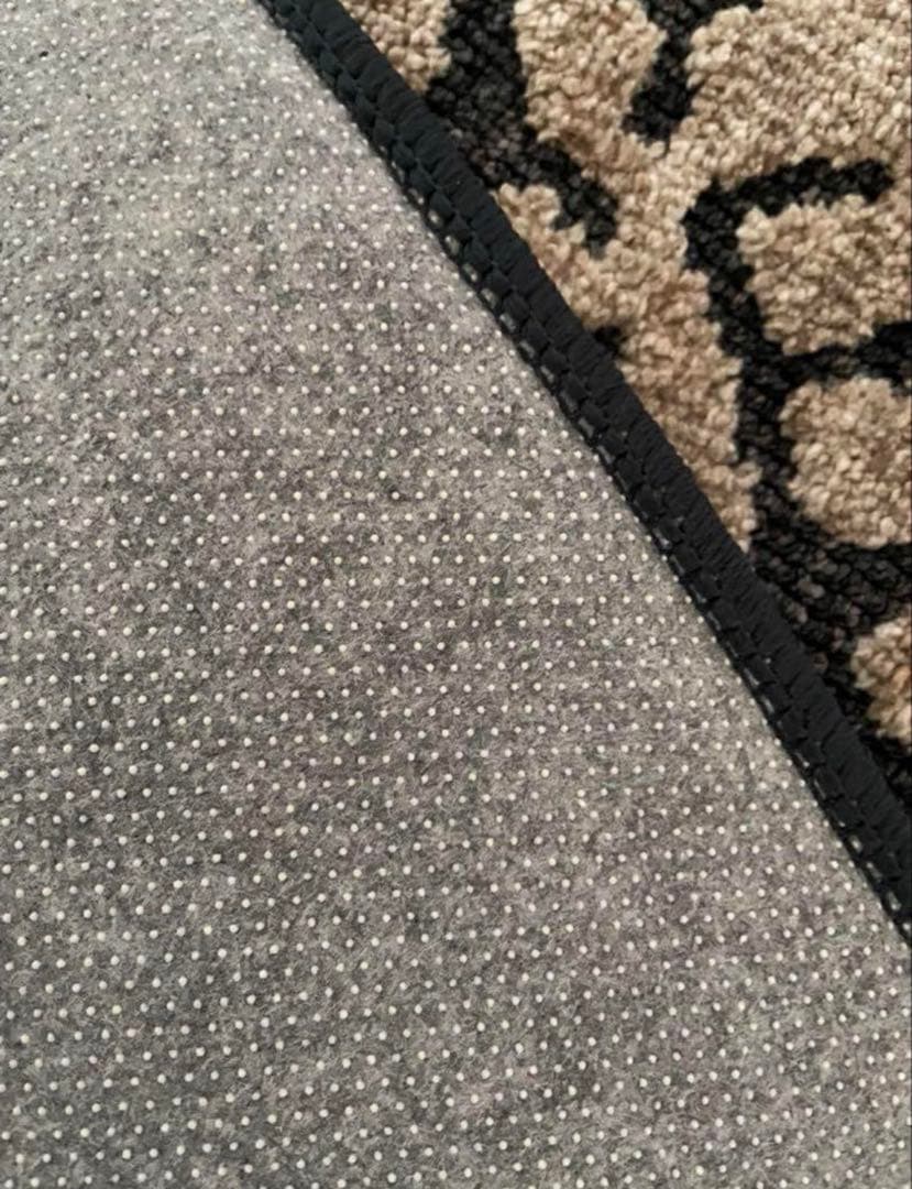 クラッシュゲートCRASH GATE未使用展示品ラグ140X200