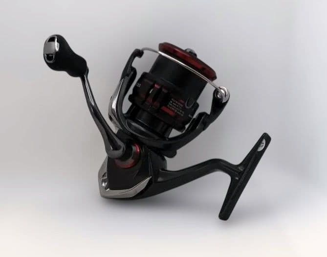 シマノ　20ヴァンフォード2500S　【美品】