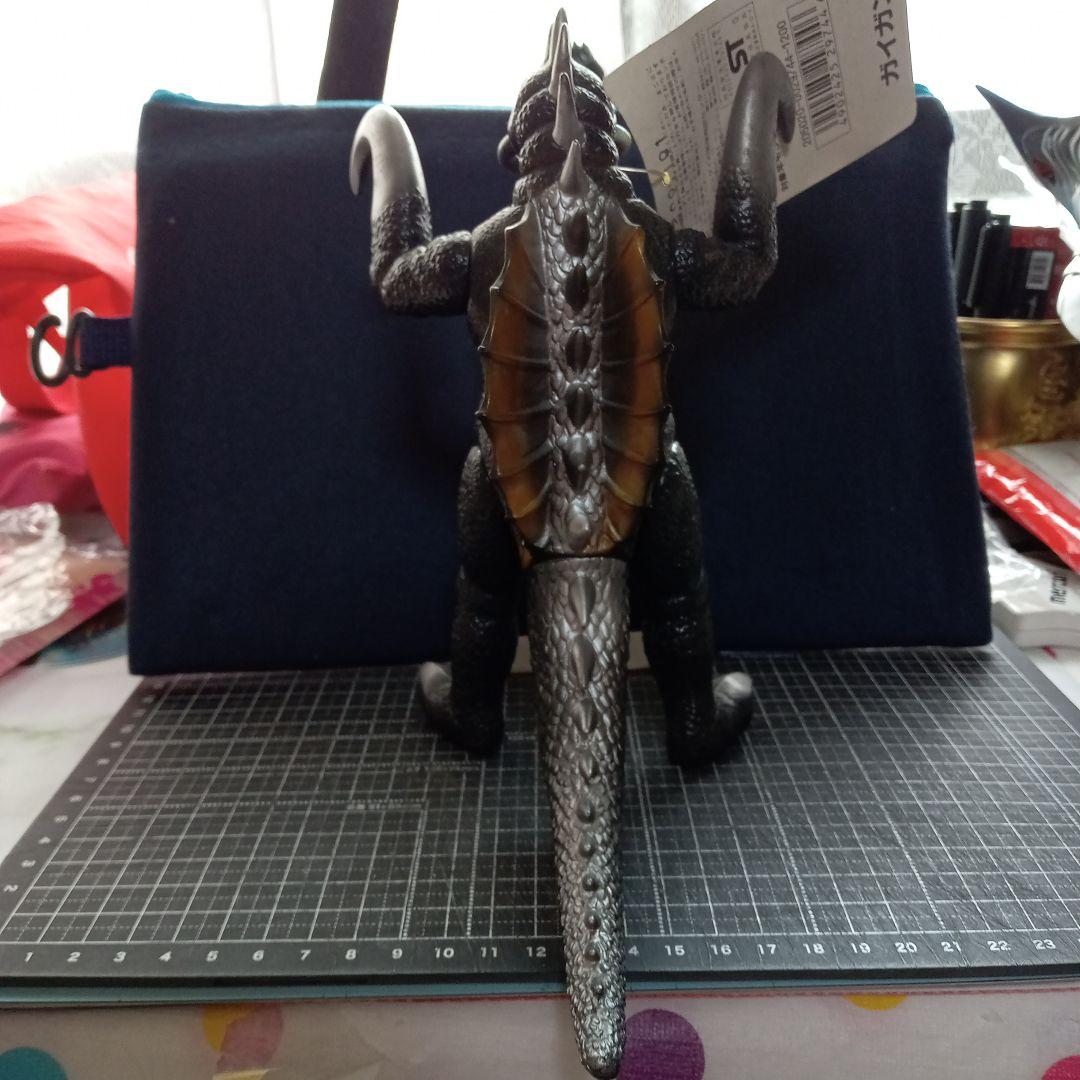 懐かしの昭和特撮「極悪怪獣コンビ」ソフビフィギュアセット