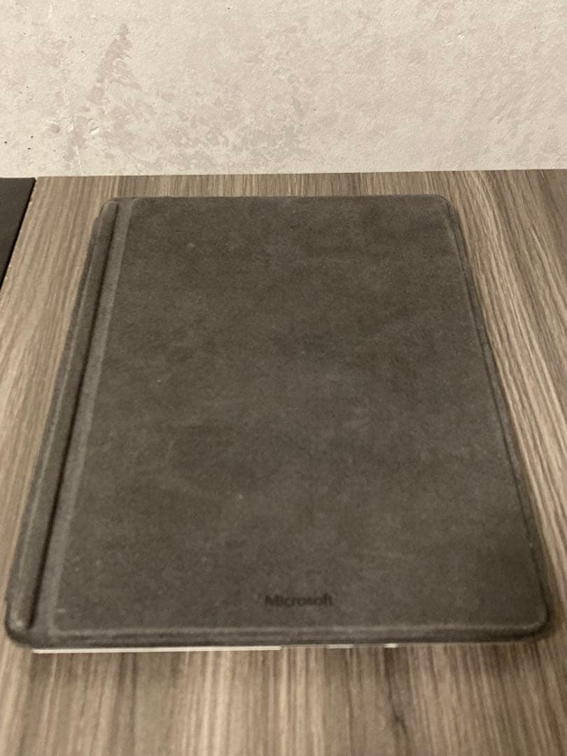 Windowsタブレット本体 Microsoft Surface Go 8GB RAM 119GB SSD