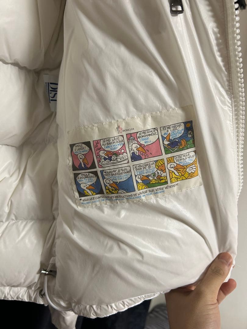 25年モデル　モンクレール　ホワイトダウン　size3