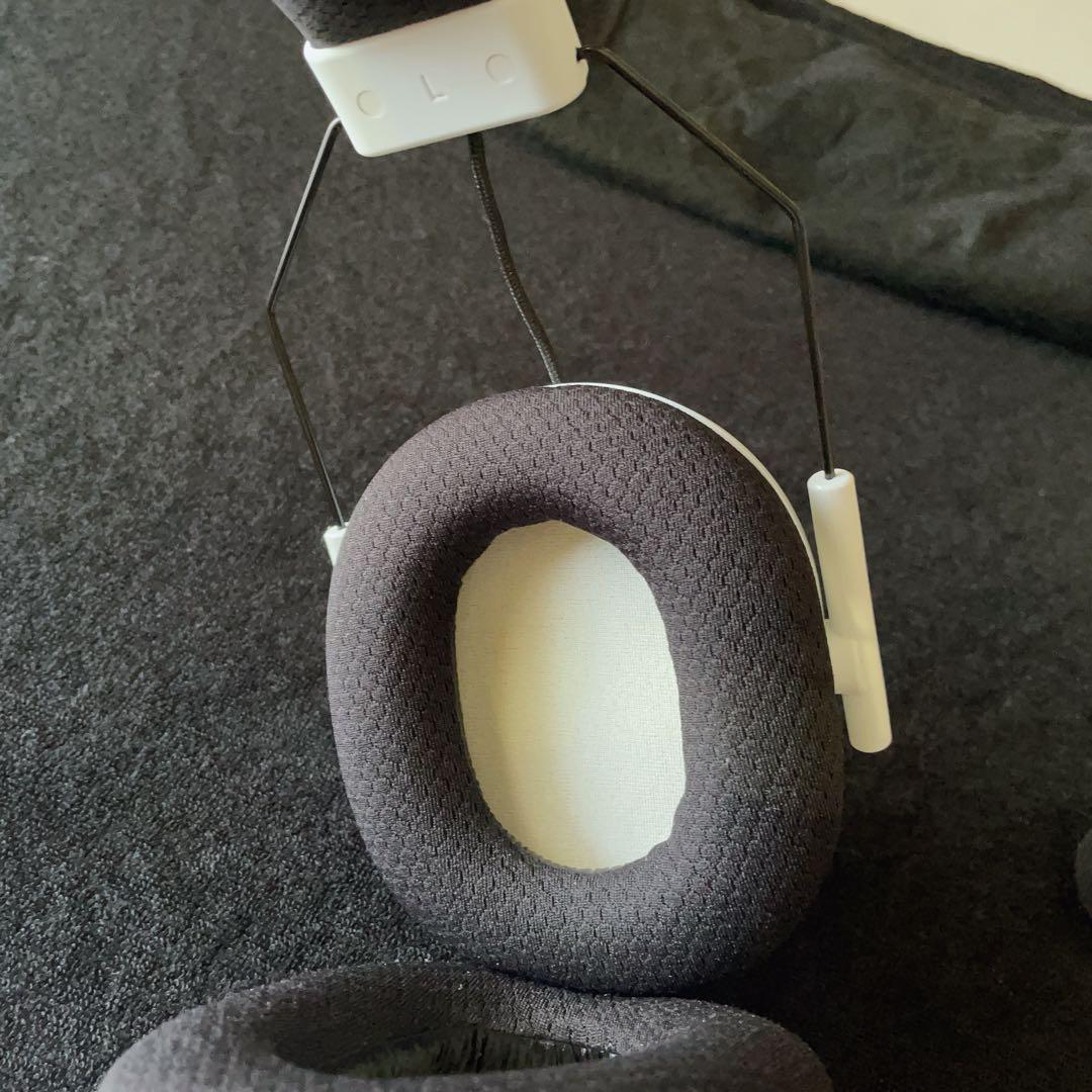 【美品】Razer BlackShark V2 Pro 白