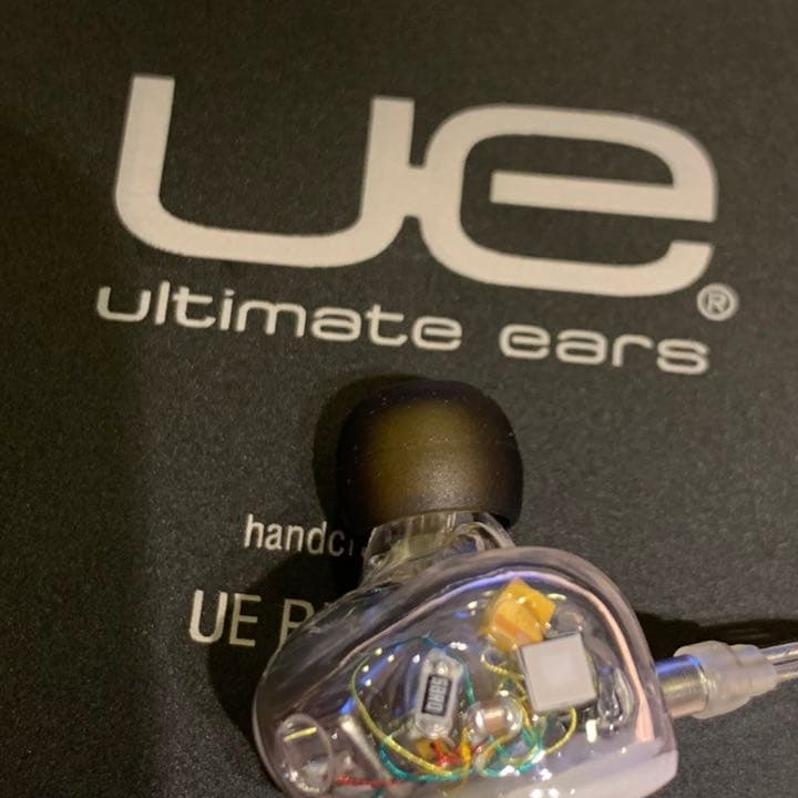 Ultimate Ears UE RR イヤホン ユニバーサル to go